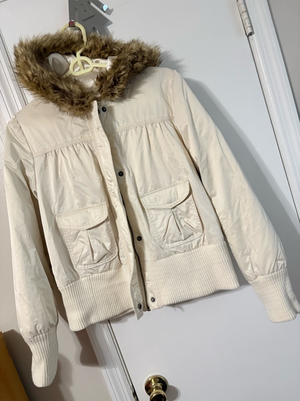 Old navy Cream Faux Fur Hooded Bomber Jacket size large